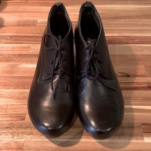 ZIERA Black Laced Ankle Booties size 9